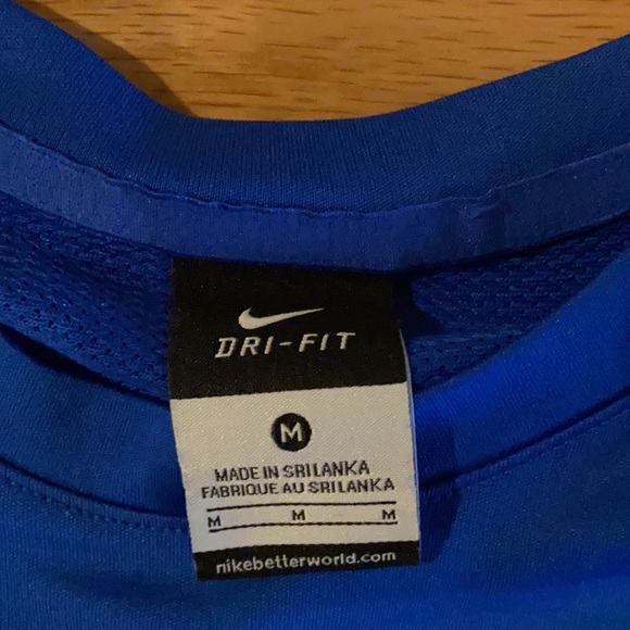 Authentic Dri-Fit Nike Shirt 🔥 - Picture 4 of 5